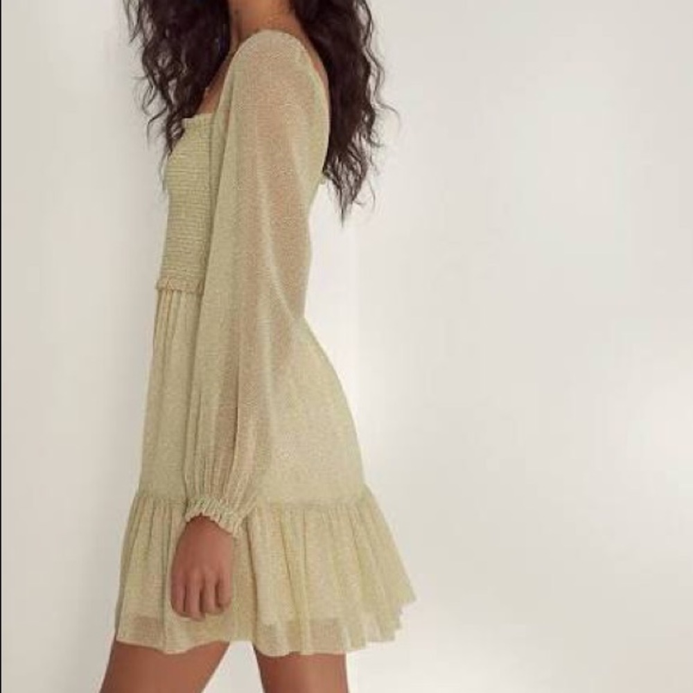 Aritzia Wilfred Tempest dress